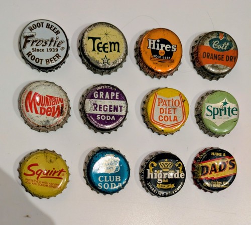 Old bottle caps root beer - caps,